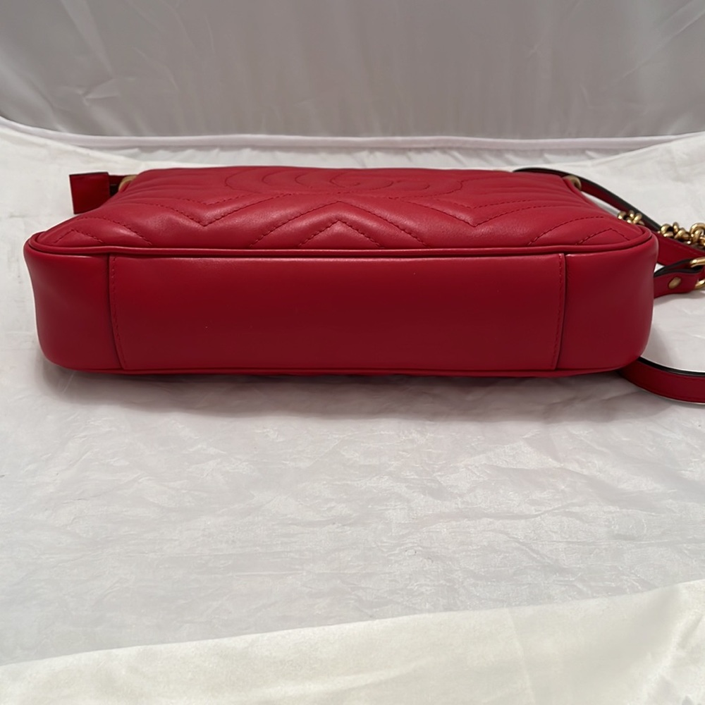 Gucci Matelasse shoulder bag - Picture 6 of 15